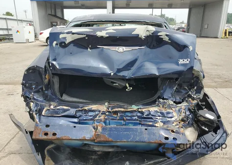 2005 Chrysler 300 Touring from USA, damaged, VIN 2C3JA53G65H124398